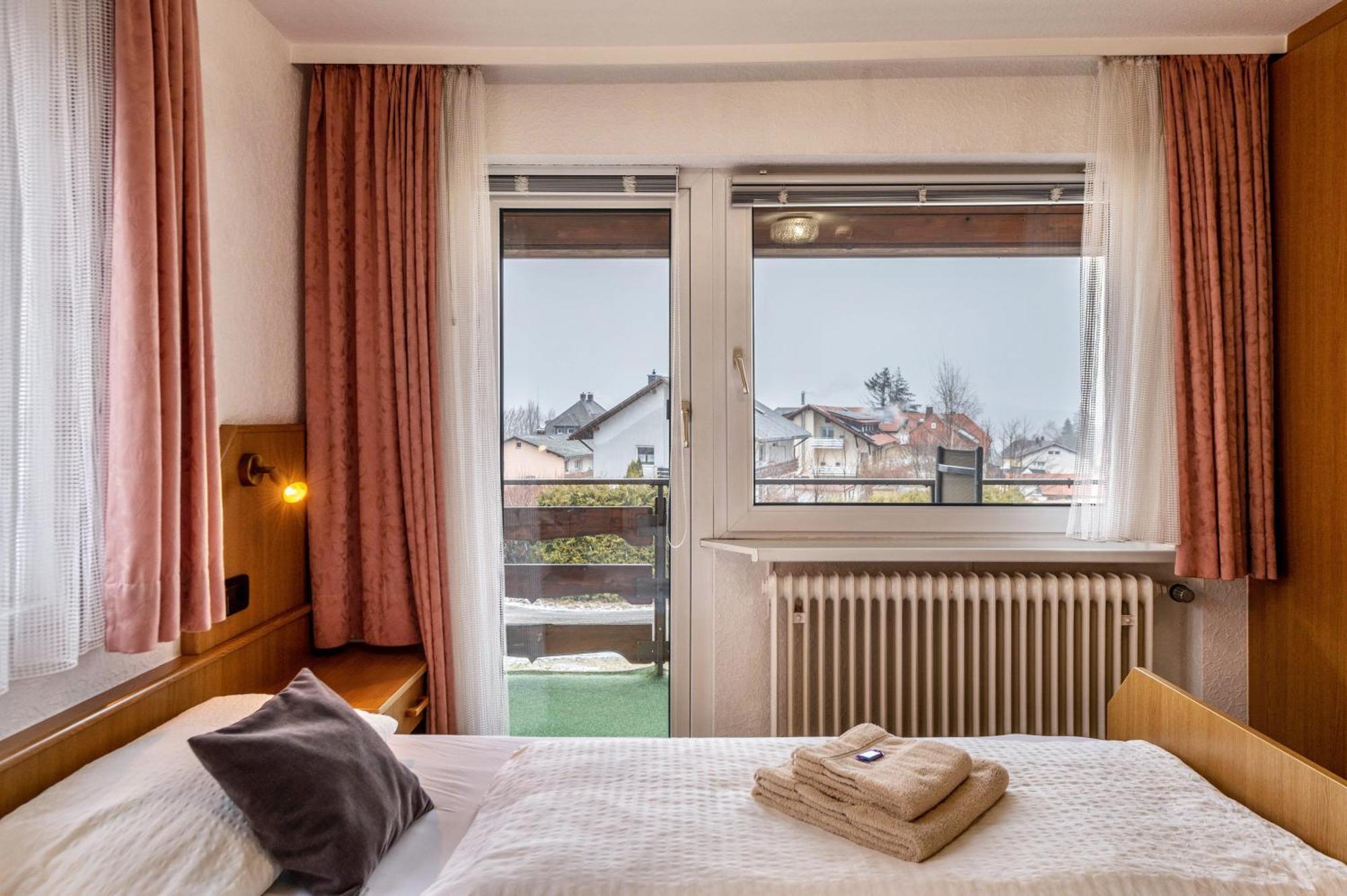 Gaestehaus Kunkelmann Mit Sauna Höchenschwand Exteriör bild